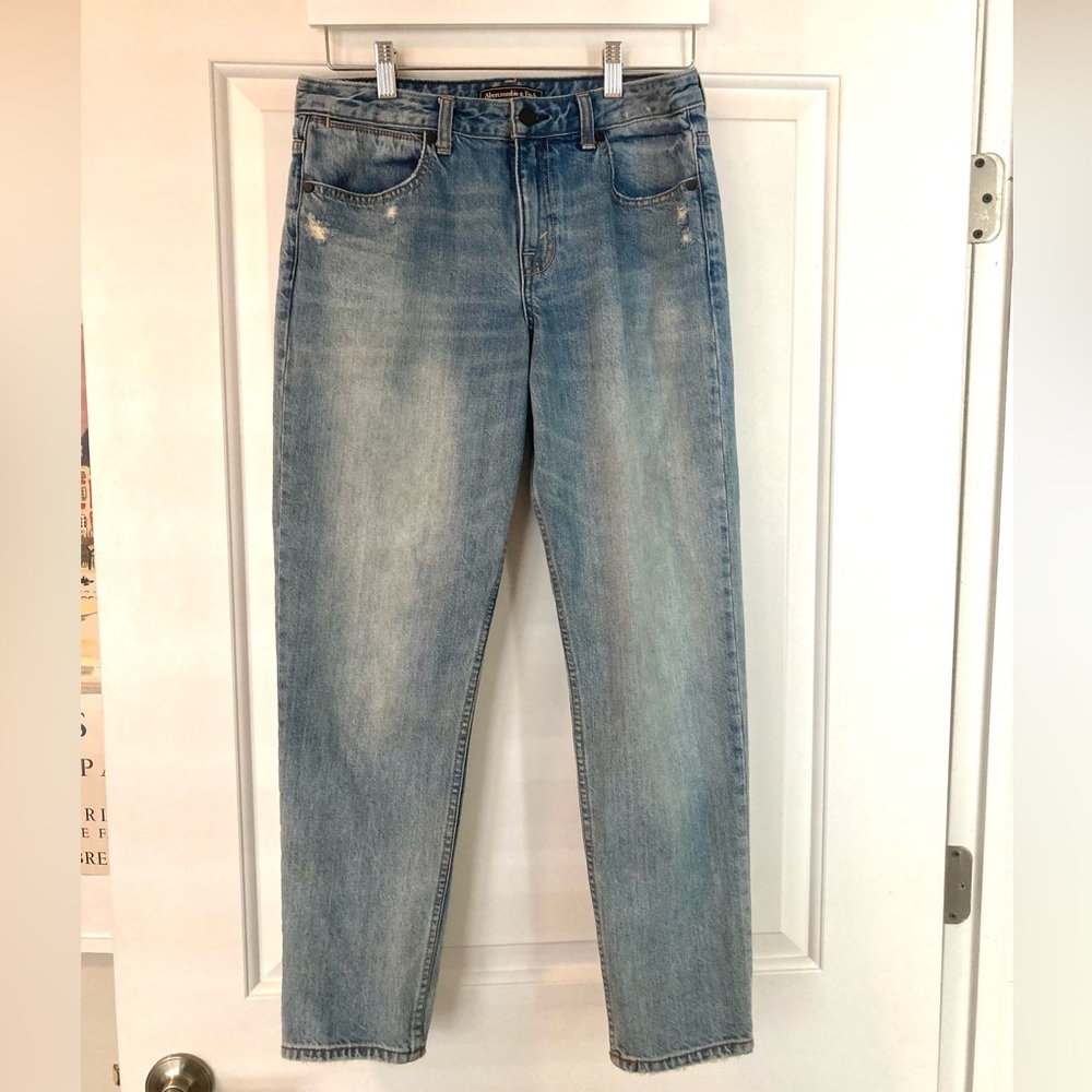 A&F Signature Collection Ankle Straight Jeans